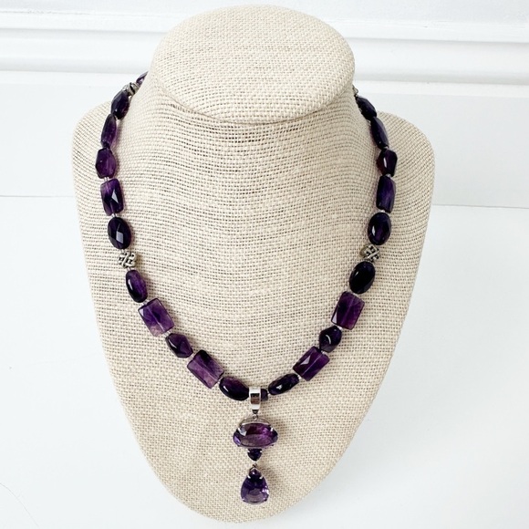 Jewelry - Genuine Amethyst & Sterling Silver Necklace Purple Drop Pendant